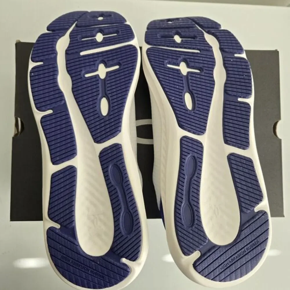 Under ARMOUR Charged Pursuit 3 TECH Men's Size 11.5 White Blue Gym Running Train